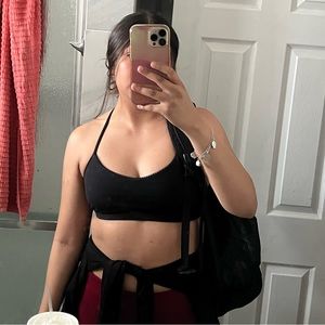 Meet your Posher, yessi